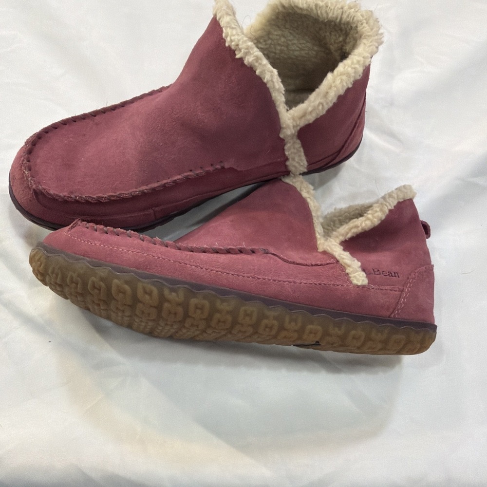 L.L. Bean Mountain Slippers Boot Mocs Women's Pink Suede Fleece Lined‎ Size 9